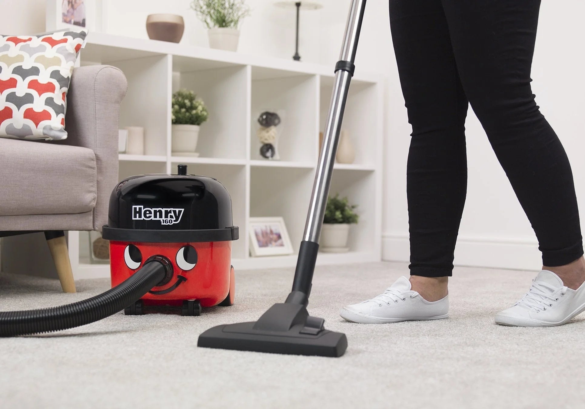 Henry HVR Bagged Cylinder Vacuum